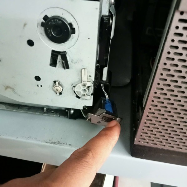 Dịch vụ thay bàn phím laptop Quận 3