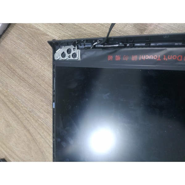 Dịch vụ thay màn hình laptop Quận Tân Phú