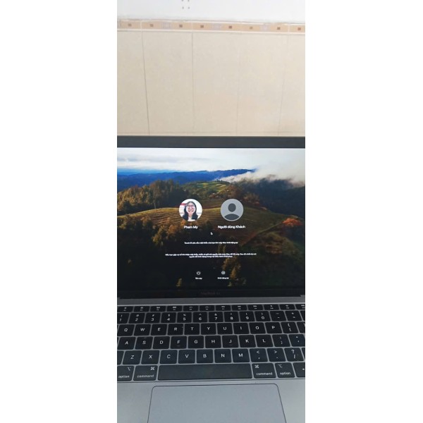 Laptop