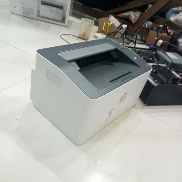 Vệ sinh máy tính Quận 4 tại nhà giá rẻ